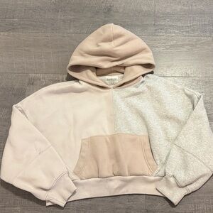 Abercrombie & Fitch Cream and Gray Hoodie